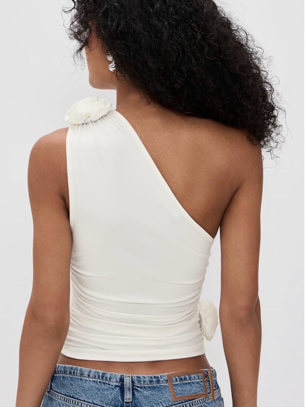LIONESS Rendezvous One Shoulder Top - Picture 2 of 9
